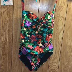 One piece bathing suit